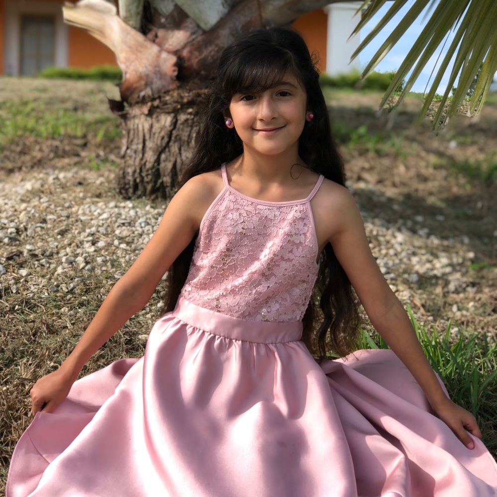 EUC girls size 7 beautiful beautiful dress